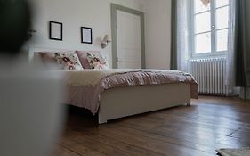 Un Dimanche Chez Julie Chambre Leontine